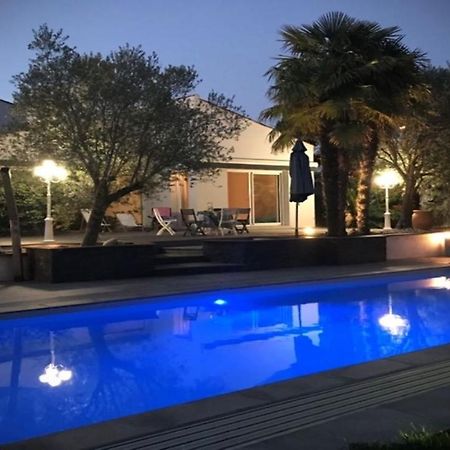 Adorable Guest House Avec Balneo Et Piscine Olonne-sur-Mer Exterior foto